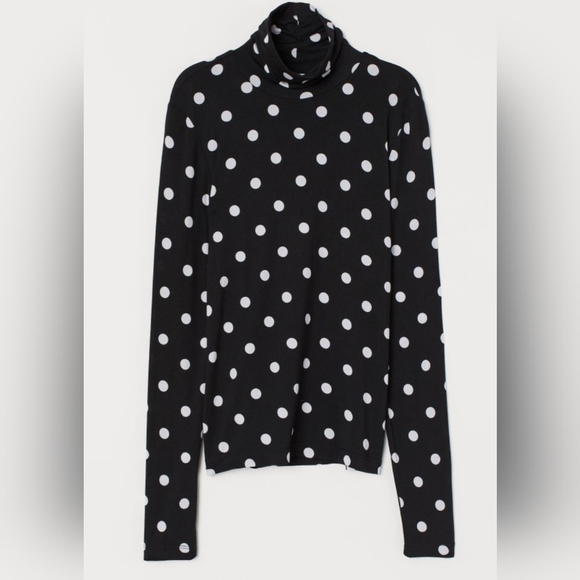H&M Tops - 🌟 H&M Modal Turtleneck Long Sleeve Top 🌟